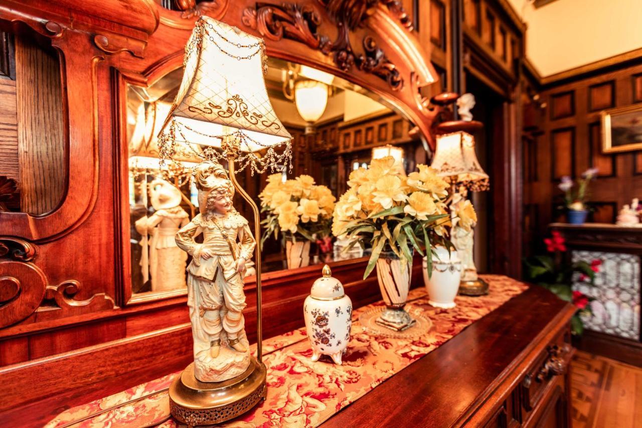 Amethyst Inn Victoria Exterior foto